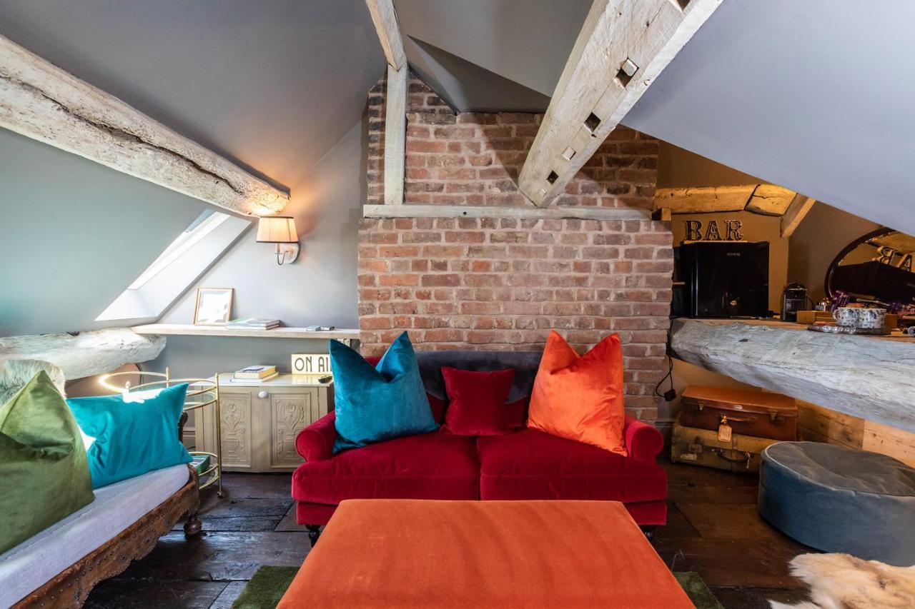 The Cocktail Lounge At Cheshire Boutique Bathhouse Apartman Nantwich Kültér fotó