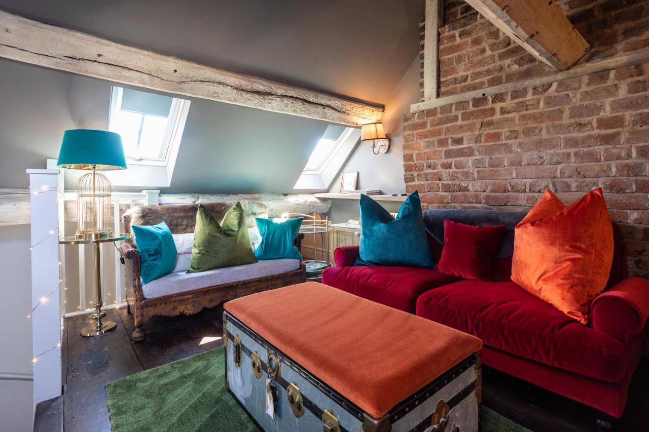The Cocktail Lounge At Cheshire Boutique Bathhouse Apartman Nantwich Kültér fotó